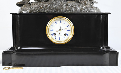 Borne Clock in Marble and Bronze, stamped Viel & Delrue – Late 19th century