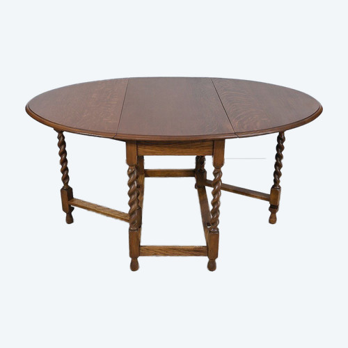 Gatelag Table in Solid Oak, England – 1920