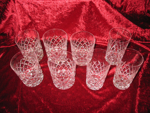 8 cut crystal glasses decorated with lattices on a starry background, 20th century