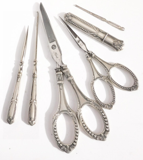 Sewing kit old solid silver linen scissors to embroider early 20th century leather box