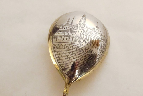 Caviar Spoon Silver Vermeil Russian Niello Twisted Moscow Kremlin View 20th