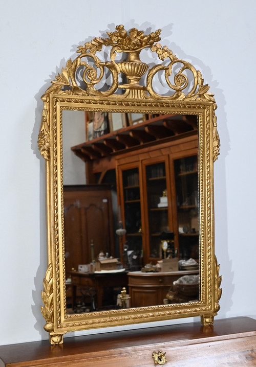 Miroir en Bois Doré, style Louis XVI - 1ère Partie XIXe