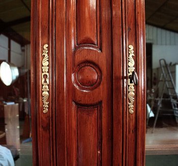  Small Buffet Cauchois two-glazed body in solid Pitchpin - mid 19th century