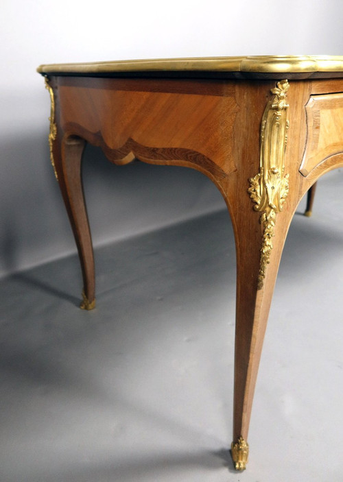 Louis XV Desk In Marquetry