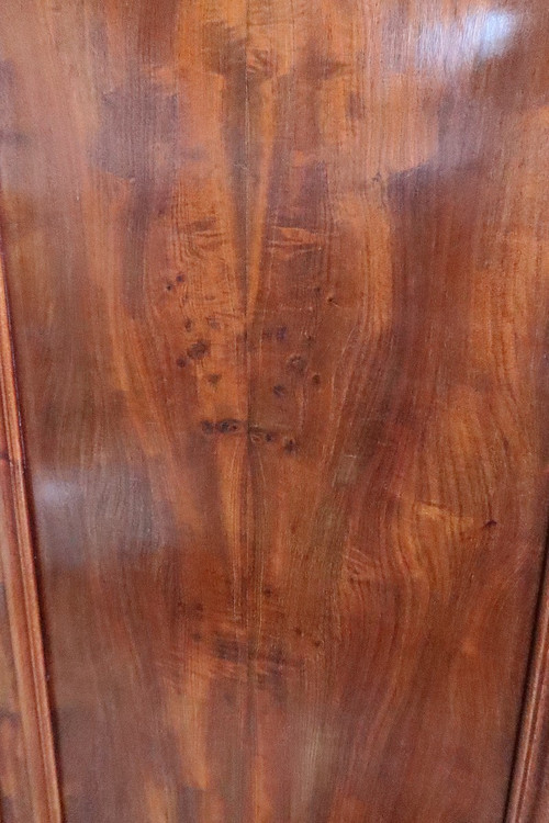 Narrow Mahogany Wardrobe – Late 19th Century