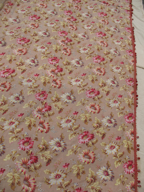 Large linen hanging with floral decoration of peonies d: 3.35 x 5.46 m 19th Napoleon III period