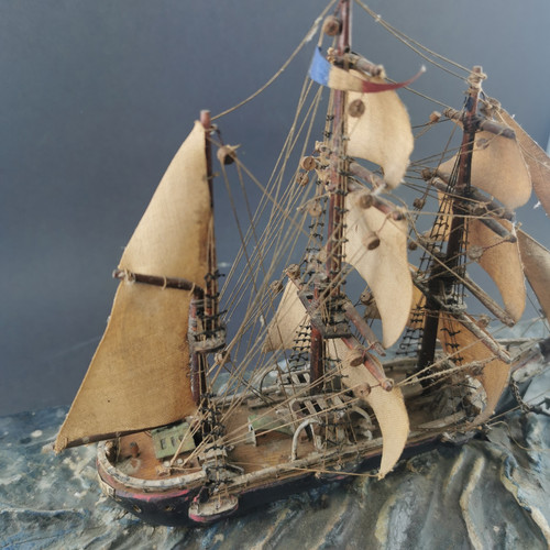 Diorama representing a 20th century boat