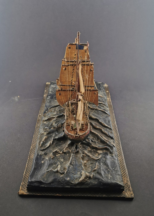 Diorama representing a 20th century boat