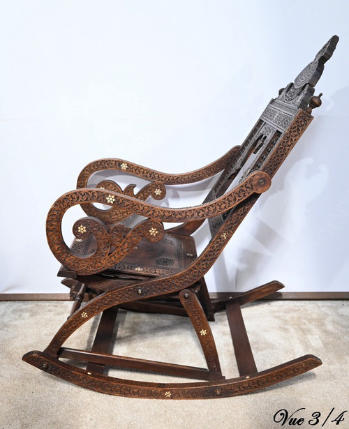 Syrian walnut rocking chair - Late 19th century