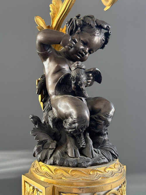 Henri Picard, Eccezionale Coppia di Putti Candelabri in Bronzo Firmati del XIX secolo