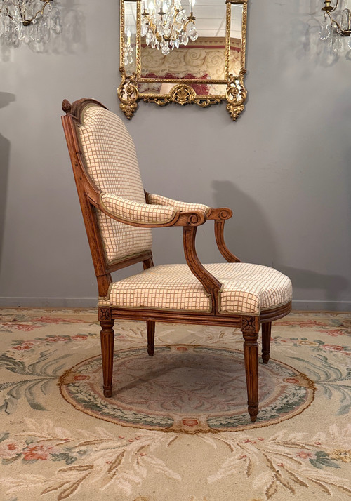 Large Fauteuil d'Epoque Louis XVI Vers 1780 