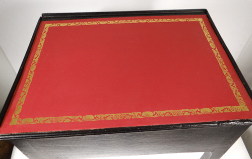 Louis XV Screen-Schreibtisch, schwarz lackiertes Holz, rotes Leder, 19. Jahrhundert