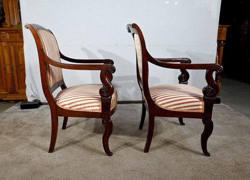 Pair of Armchairs in Solid Cuban Mahogany, Restoration Period – Early 19th Century