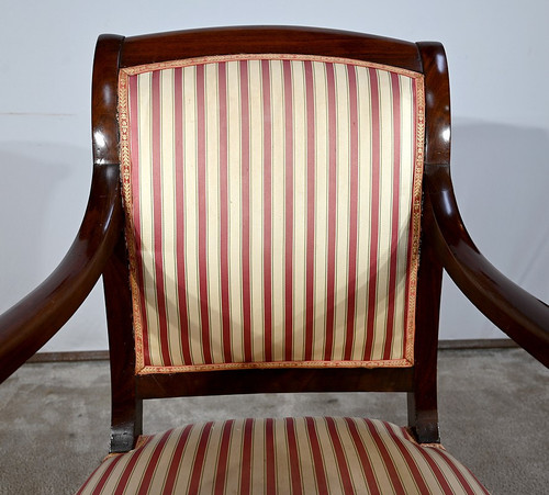 Pair of Armchairs in Solid Cuban Mahogany, Restoration Period – Early 19th Century