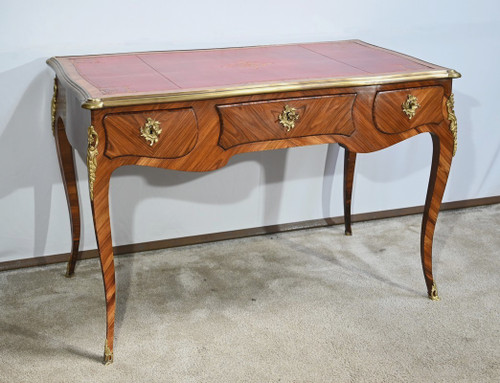 Middle Desk in Precious Wood, Louis XV style – Early 20th century