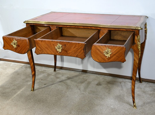 Middle Desk in Precious Wood, Louis XV style – Early 20th century