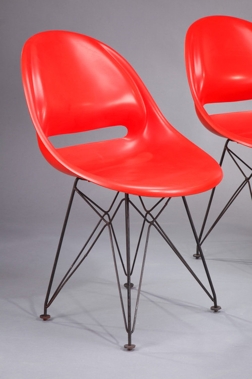 Set di quattro sedie con basi nello stile di Charles Eames