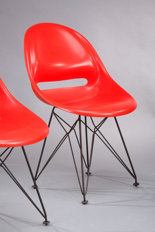 Set di quattro sedie con basi nello stile di Charles Eames