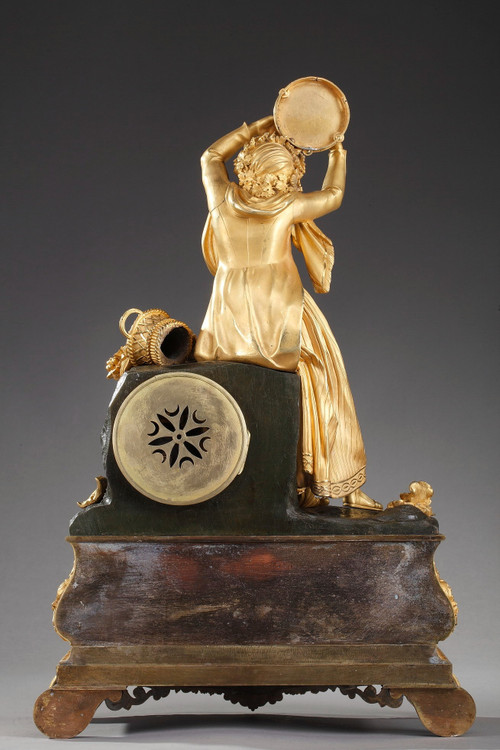 Pendule horloge "Esméralda" ou "La danseuse au tambourin"