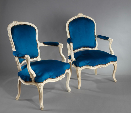 Four peacock blue velvet armchairs from the Louis XV period