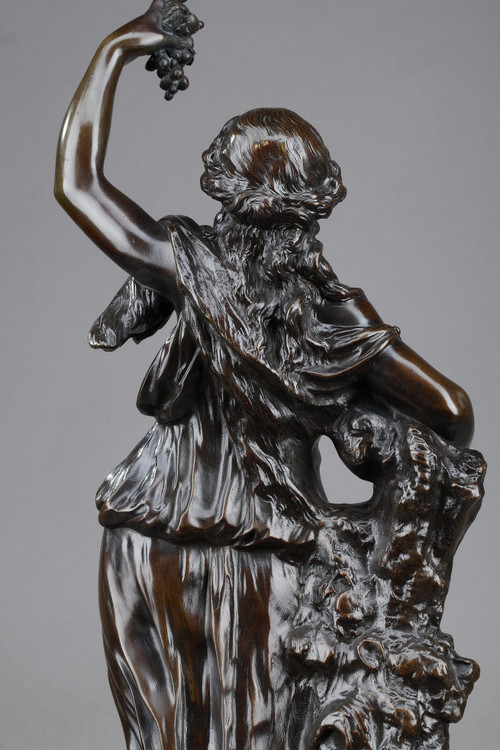 Bronzestatue „Bacchantin“, 19. Jahrhundert