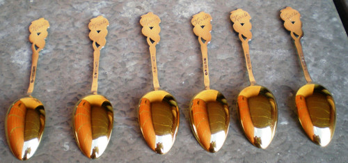 6 lovely spoons in solid silver (813H) and vermeil origin from Finland mid 20th century