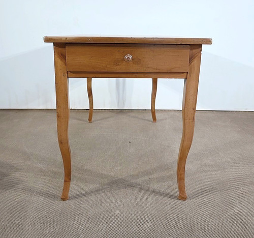 Farm table in blond cherry wood, Louis XV style - 2nd half of the 19th century