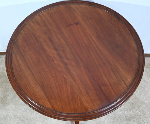 Small Cuban mahogany pedestal table, Restoration period - Early 19th century