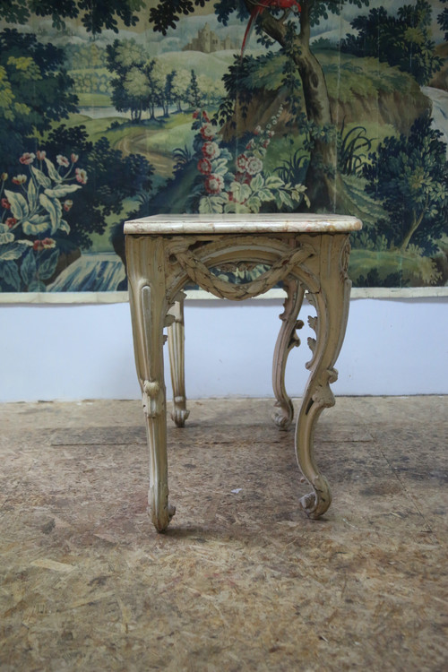 Grande console en tilleul sculpté et rechampi crème d'époque Louis XV