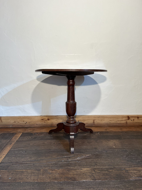 Hardwood table 1800