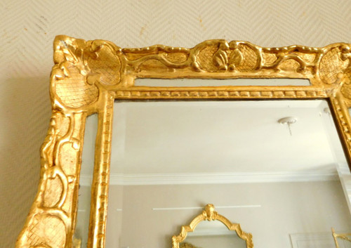 Closed Pare Mirror In Golden Wood and Mercury Glass, Louis XIV Regency Period 48x56cm