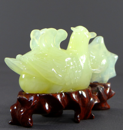 Chine, Années 1950/1960, Sculpture En Jade Canard Et Fleur. 