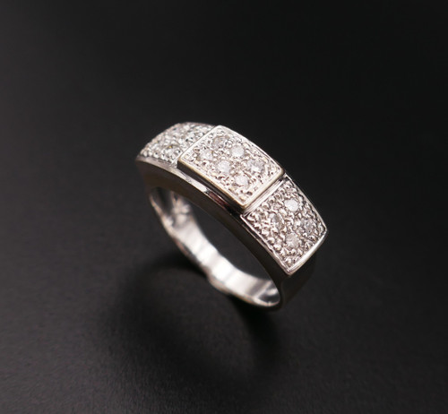 Bague Diamants, Or Blanc 18 Carats.