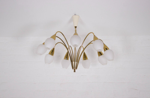 Vereinigte Werksätten: Modernist Chandelier In Brass And Opalines.