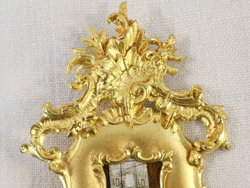 Cadre thermometre en bronze doré de style LOUIS XV