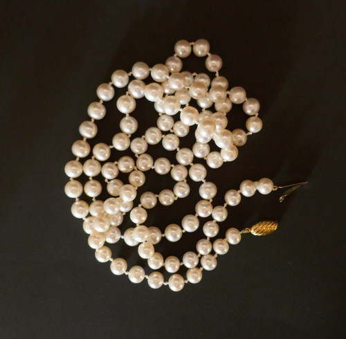 Sautoir De Perles De Culture 1 Mètre, Fermoir Or 18 Carats.