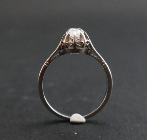 Platinum Ring Set With A Diamond.