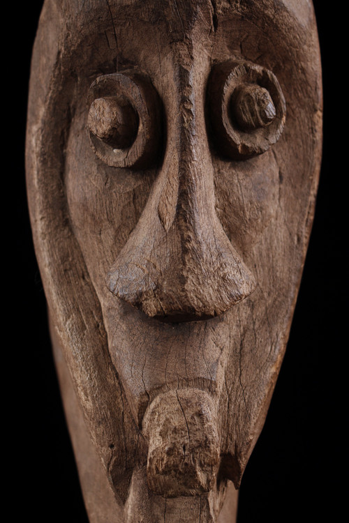 Figure de culte Yipwon, sculpture, art tribal, Papouasie Nouvelle Guinée, art océanien, Océanie