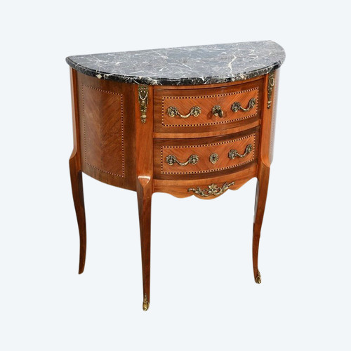 Petite Commode Demi-Lune en Bois de Rose, style Transition Louis XV/Louis XVI – 1ère Partie XXe