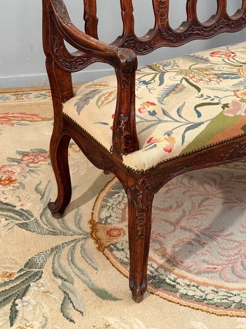 Regency Period Molded and Carved Wood Bench Circa 1720