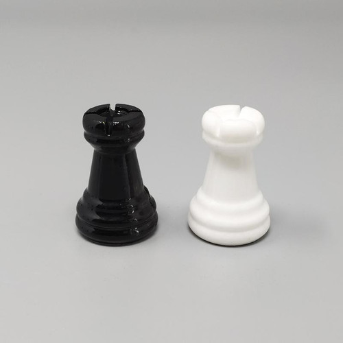 1970 Beautiful handmade Volterra alabaster black and white chess set. Made in Italy