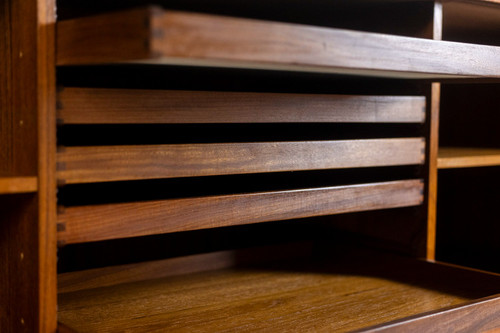 Peter Lovig Nielsen. Credenza in teak. Anni '70