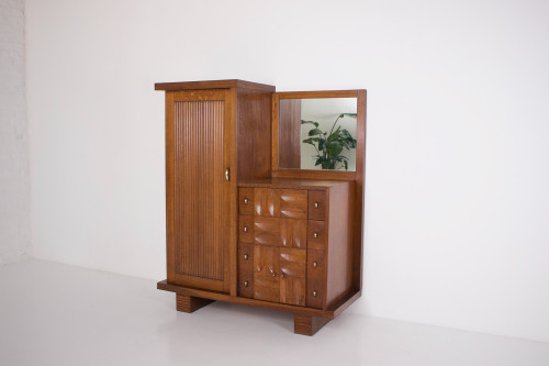 Cabinet style Charles Dudouyt.