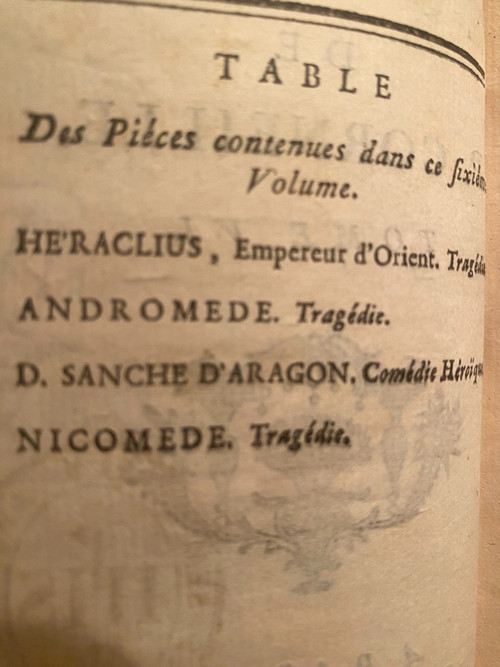  Rare ensemble complet de10 beaux volumes reliures baroques Oeuvres de P. Corneille . A Paris chez Savoye 1758