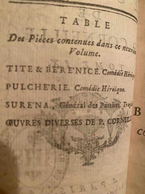  Rare ensemble complet de10 beaux volumes reliures baroques Oeuvres de P. Corneille . A Paris chez Savoye 1758