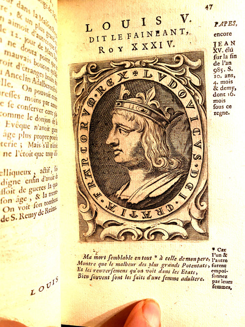 Riassunto cronologico della Storia di Francia di François de Mézeray, in 5 bellissimi volumi in pergamena dell'epoca ad Amsterdam Henri Schelte 1701