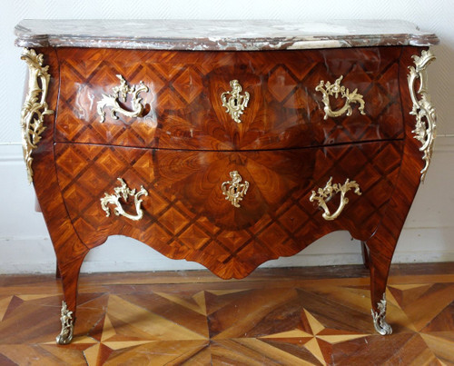 Louis XV Violet Wood Marquetry Chest Of Drawers