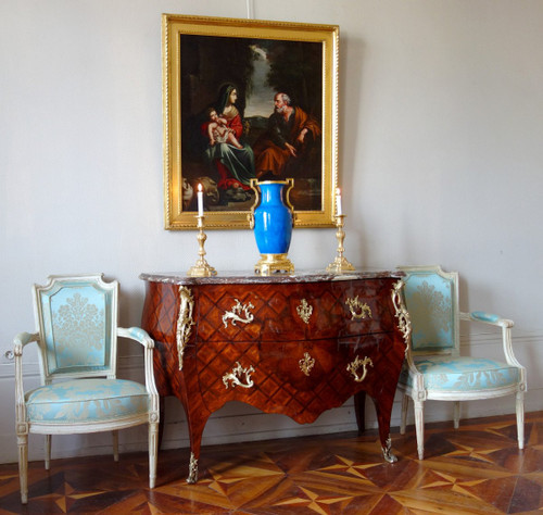 Louis XV Violet Wood Marquetry Chest Of Drawers