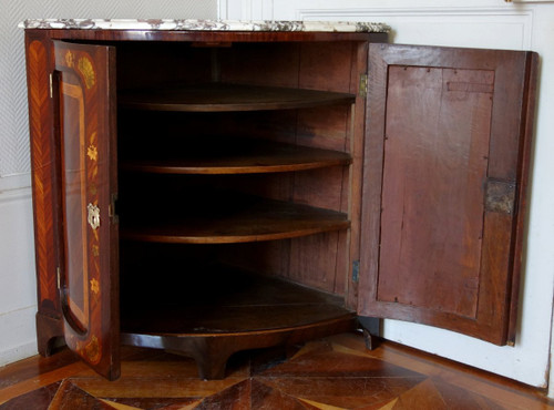 Louis XV Transitional Period Corner Buffet Encoignure En Fine Marqueterie Fleurie