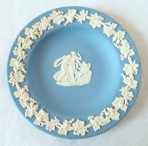 Wedgwood : Serie Von 6 Brottellern Aus Porzellan Biskuit